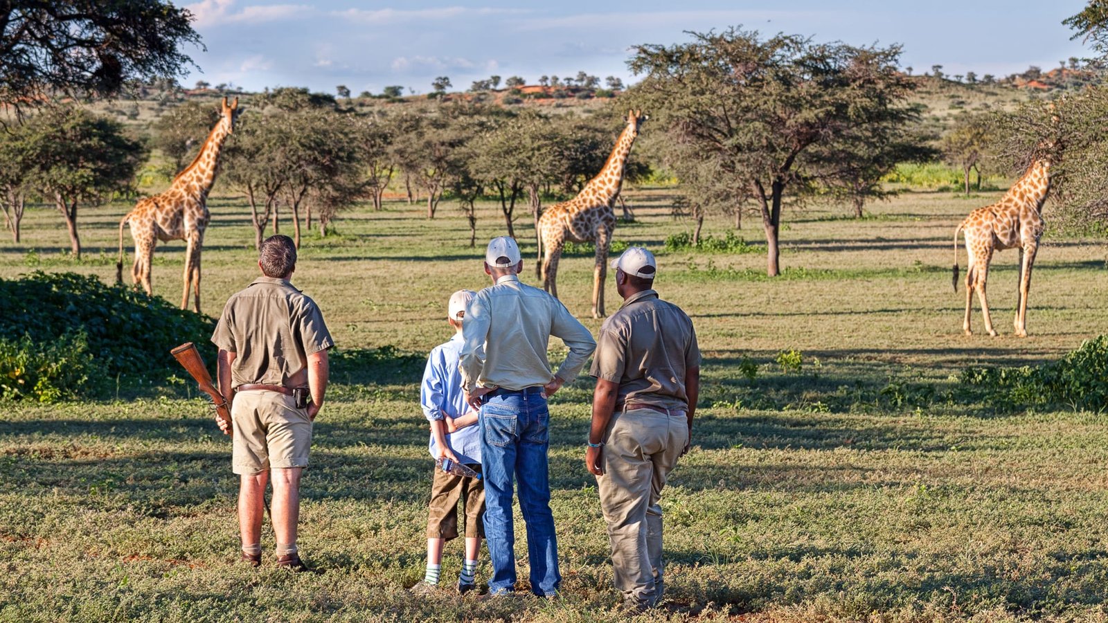 tswalukalaharibushwalk